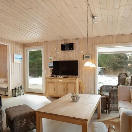 Dwerg - 500m From The Sea In Ne Jutland By Interhome * Jerup