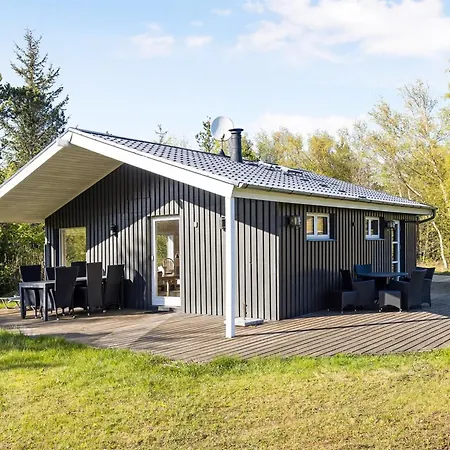 Dwerg - 500m From The Sea By Interhome
